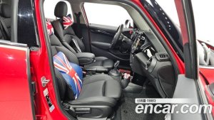Mini Cooper 5Door HIGH 2020 года из Южной Кореи