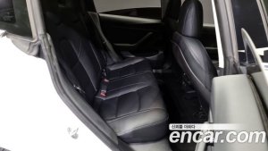 Tesla Model 3 Standard RANGE Plus 2020 года из Южной Кореи
