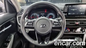Kia Seltos Бензин 1.6 Turbo 2WD 2020 года из Южной Кореи