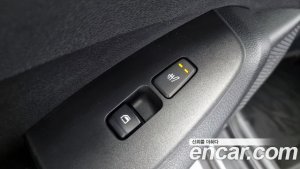 Kia Seltos Бензин 1.6 Turbo 2WD 2020 года из Южной Кореи