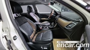 Kia Seltos Бензин 1.6 Turbo 4WD 2020 года из Южной Кореи