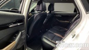Kia Seltos Бензин 1.6 Turbo 4WD 2020 года из Южной Кореи