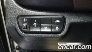Kia Seltos Бензин 1.6 Turbo 4WD 2020 года из Южной Кореи
