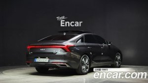 Kia K8 Signature 2022 года из Южной Кореи