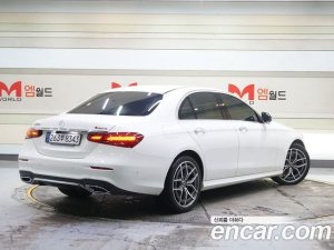 Mercedes-Benz E-Class E220d 4MATIC Avantgarde 2021 года из Южной Кореи