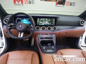 Mercedes-Benz E-Class E220d 4MATIC Avantgarde 2021 года из Южной Кореи