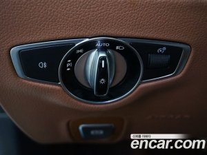 Mercedes-Benz E-Class E220d 4MATIC Avantgarde 2021 года из Южной Кореи