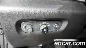 ChevroletGMDaewoo Traverse 3.6 AWD RS 2020 года из Южной Кореи