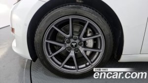 Tesla Model 3 Standard RANGE Plus 2021 года из Южной Кореи