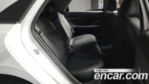 Hyundai AVANTE 1.6 2021 года из Южной Кореи