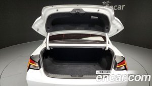 Hyundai AVANTE 1.6 2021 года из Южной Кореи