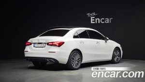 Mercedes-Benz A-Class A250 4MATIC SEDAN 2021 года из Южной Кореи