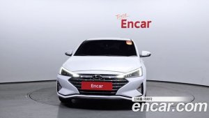 Hyundai AVANTE 1.6 2020 года из Южной Кореи