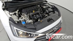 Hyundai AVANTE 1.6 2020 года из Южной Кореи