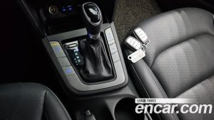Hyundai AVANTE 1.6 2020 года из Южной Кореи