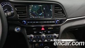 Hyundai AVANTE 1.6 2020 года из Южной Кореи