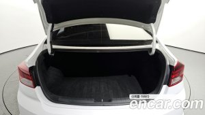 Hyundai AVANTE 1.6 2020 года из Южной Кореи