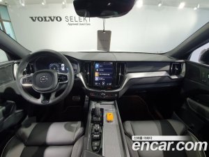 Volvo XC60 T8 R-디자인 2021 года из Южной Кореи