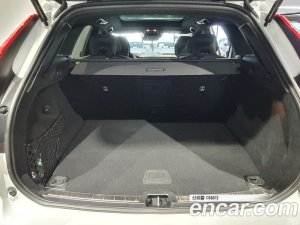 Volvo XC60 T8 R-디자인 2021 года из Южной Кореи