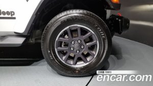 Jeep Wrangler 2.0 Overland Unlimited Top 4Door 80th Anniversary Edition 2021 года из Южной Кореи
