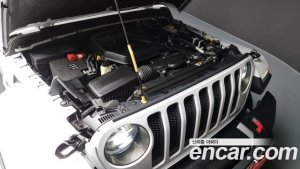 Jeep Wrangler 2.0 Overland Unlimited Top 4Door 80th Anniversary Edition 2021 года из Южной Кореи