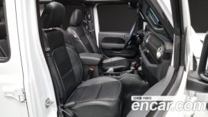 Jeep Wrangler 2.0 Overland Unlimited Top 4Door 80th Anniversary Edition 2021 года из Южной Кореи