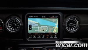 Jeep Wrangler 2.0 Overland Unlimited Top 4Door 80th Anniversary Edition 2021 года из Южной Кореи