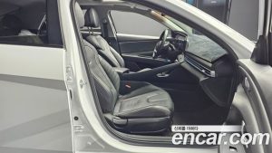 Hyundai AVANTE 1.6 2021 года из Южной Кореи