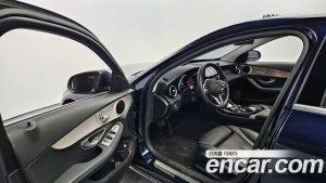 Mercedes-Benz C-Class C200 Avantgarde 2020 года из Южной Кореи