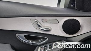 Mercedes-Benz C-Class C200 Avantgarde 2020 года из Южной Кореи