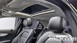 Mercedes-Benz C-Class C200 Avantgarde 2020 года из Южной Кореи