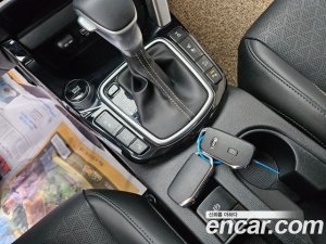 Kia Seltos Бензин 1.6 Turbo 4WD 2020 года из Южной Кореи
