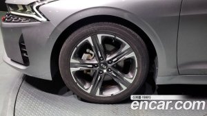 Kia K5 Signature 2021 года из Южной Кореи