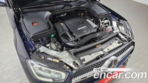 Mercedes-Benz GLC-Class GLC300e 4MATIC Coupe 2021 года из Южной Кореи