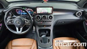 Mercedes-Benz GLC-Class GLC300e 4MATIC Coupe 2021 года из Южной Кореи