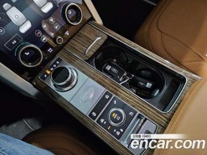 Land Rover Range Rover 4.4 SDV8 Vogue SE Дизель 2020 года из Южной Кореи