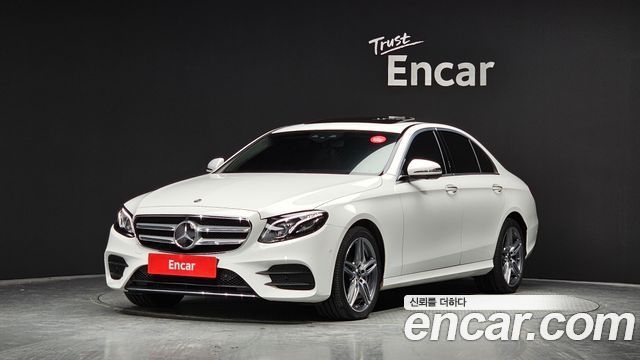 Mercedes-Benz E-Class E300 4MATIC AMG Line 2020 года из Кореи