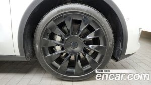 Tesla Model Y LONG RANGE 2021 года из Южной Кореи