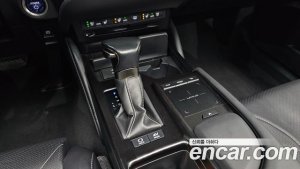 Lexus ES Luxury Plus 2021 года из Южной Кореи