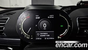 Mini Clubman High 2021 года из Южной Кореи