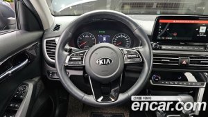Kia Seltos Бензин 1.6 Turbo 2WD 2020 года из Южной Кореи