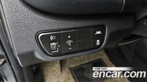 Kia Seltos Бензин 1.6 Turbo 2WD 2020 года из Южной Кореи