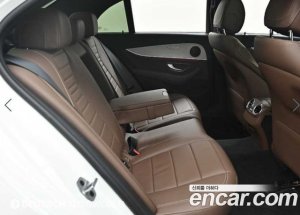 Mercedes-Benz E-Class E250 Avantgarde 2021 года из Южной Кореи