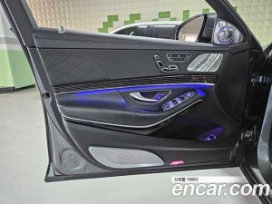 Mercedes-Benz S-Class Maybach S650 2020 года из Южной Кореи