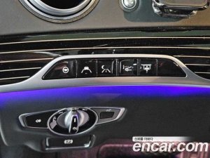Mercedes-Benz S-Class Maybach S650 2020 года из Южной Кореи