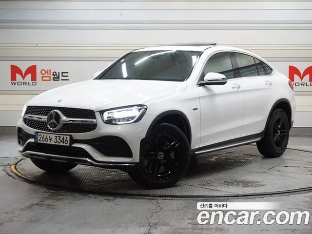Mercedes-Benz GLC-Class GLC300e 4MATIC Coupe 2021 года из Кореи