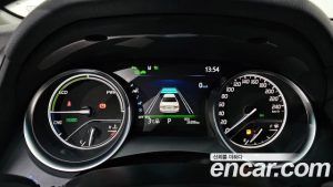 Toyota Camry 2.5 LE HYBRID 2020 года из Южной Кореи