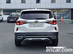 Kia Seltos Дизель 1.6 2WD 2020 года из Южной Кореи