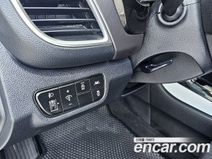 Kia Seltos Дизель 1.6 2WD 2020 года из Южной Кореи