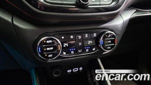 ChevroletGMDaewoo Trailblazer 1.3 Turbo 2WD 2022 года из Южной Кореи